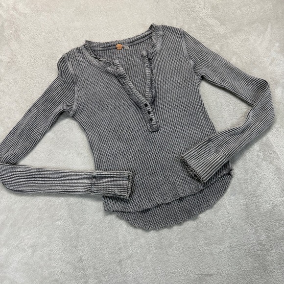 Free People One Tops - Free People One Shirt Women's Small Colt Thermal Henley Gray Waffle Long Sleeve